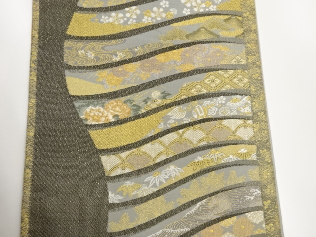  草花に変わり横縞模様織出し袋帯